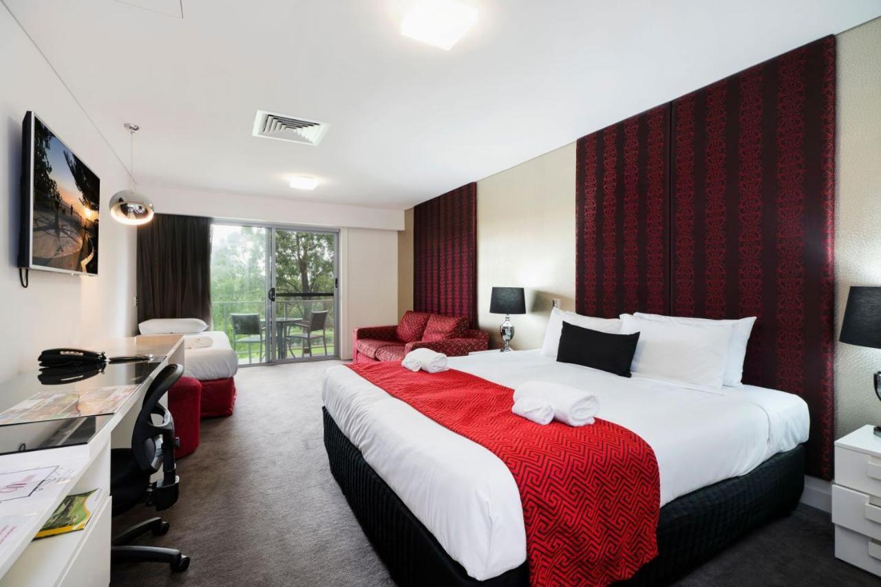 City Golf Club Motel Туумба Екстериор снимка