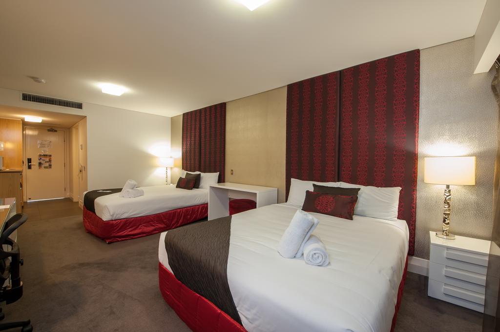 City Golf Club Motel Туумба Екстериор снимка