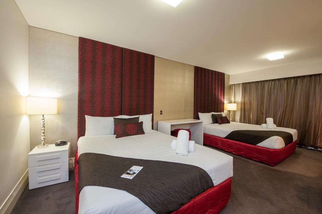 City Golf Club Motel Туумба Екстериор снимка
