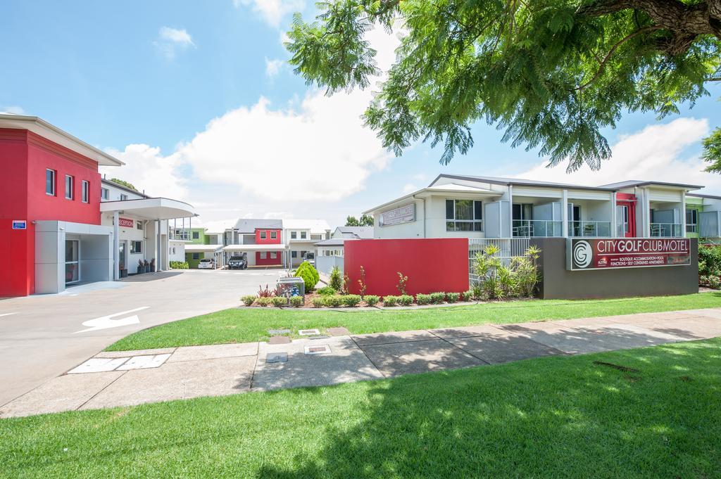 City Golf Club Motel Туумба Екстериор снимка