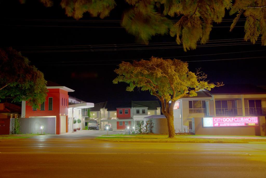 City Golf Club Motel Туумба Екстериор снимка